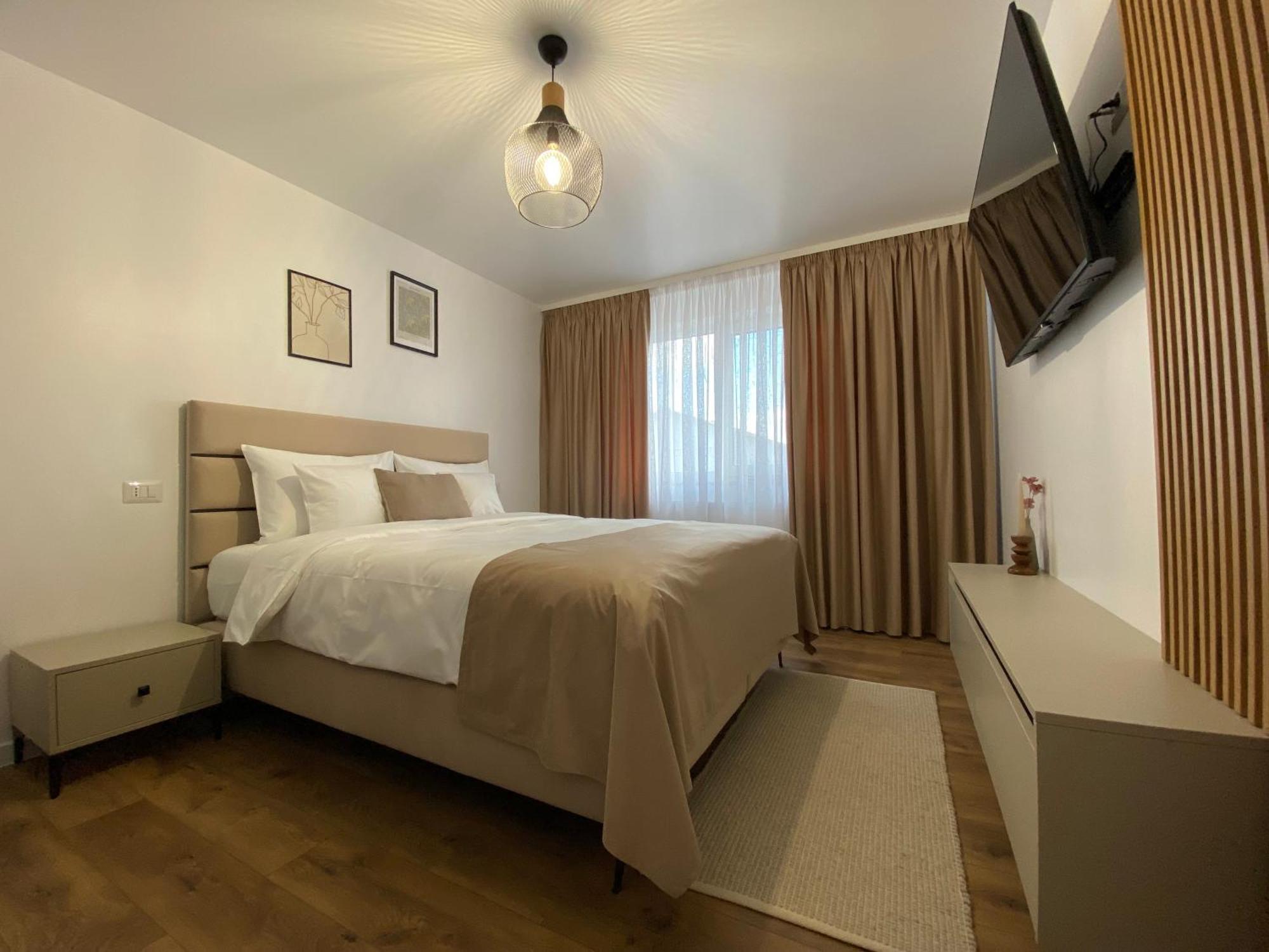 Cosy Apartments & Bistro Pufesti Esterno foto